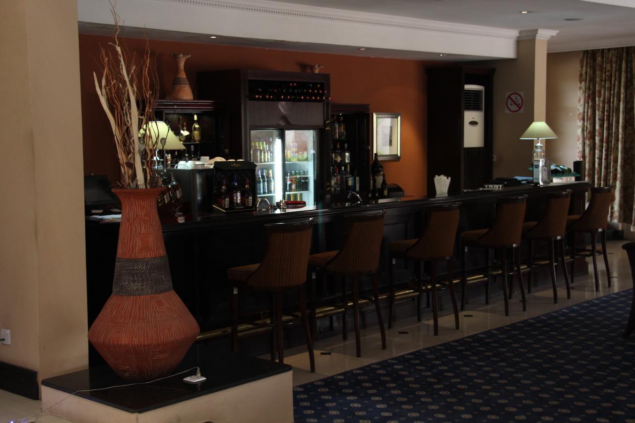 Oakwood Park Hotel Lekki Ngoại thất bức ảnh