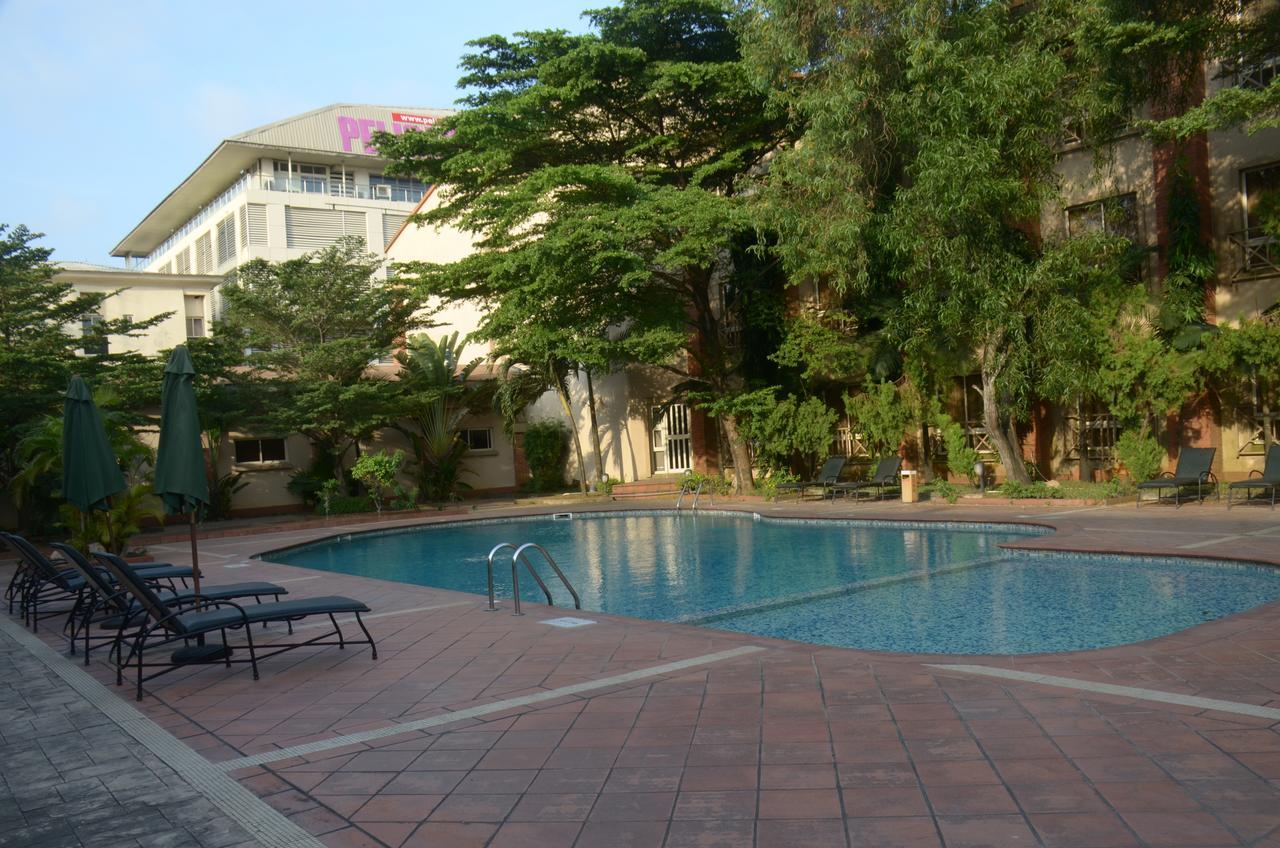 Oakwood Park Hotel Lekki Ngoại thất bức ảnh