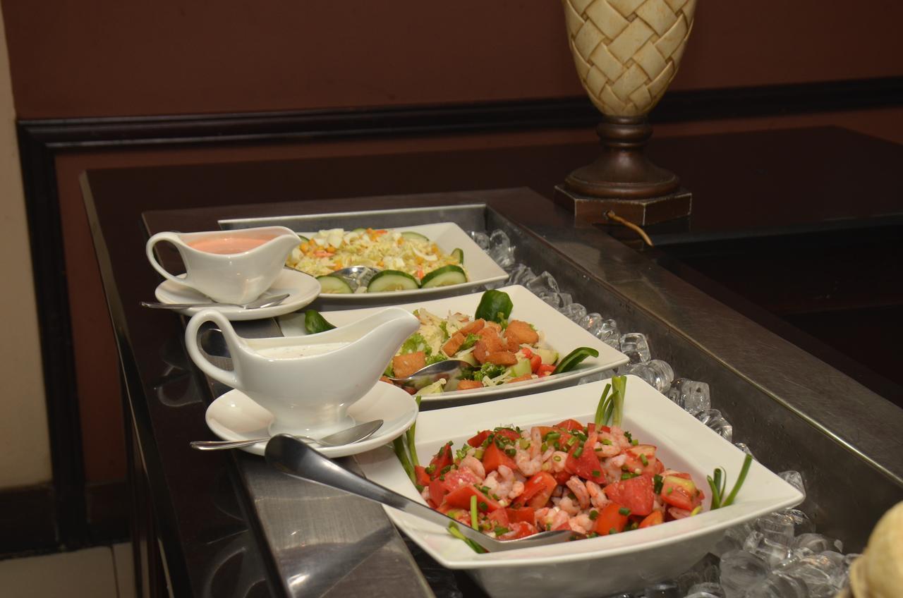 Oakwood Park Hotel Lekki Ngoại thất bức ảnh