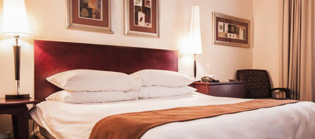 Oakwood Park Hotel Lekki Ngoại thất bức ảnh